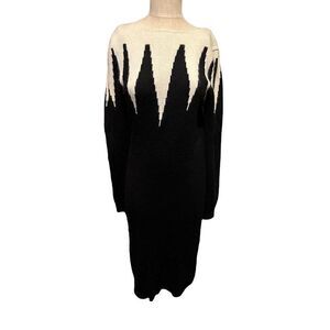 Vintage Women’s Black and White Midi Sweater Dress Shoulder Pads Size Small